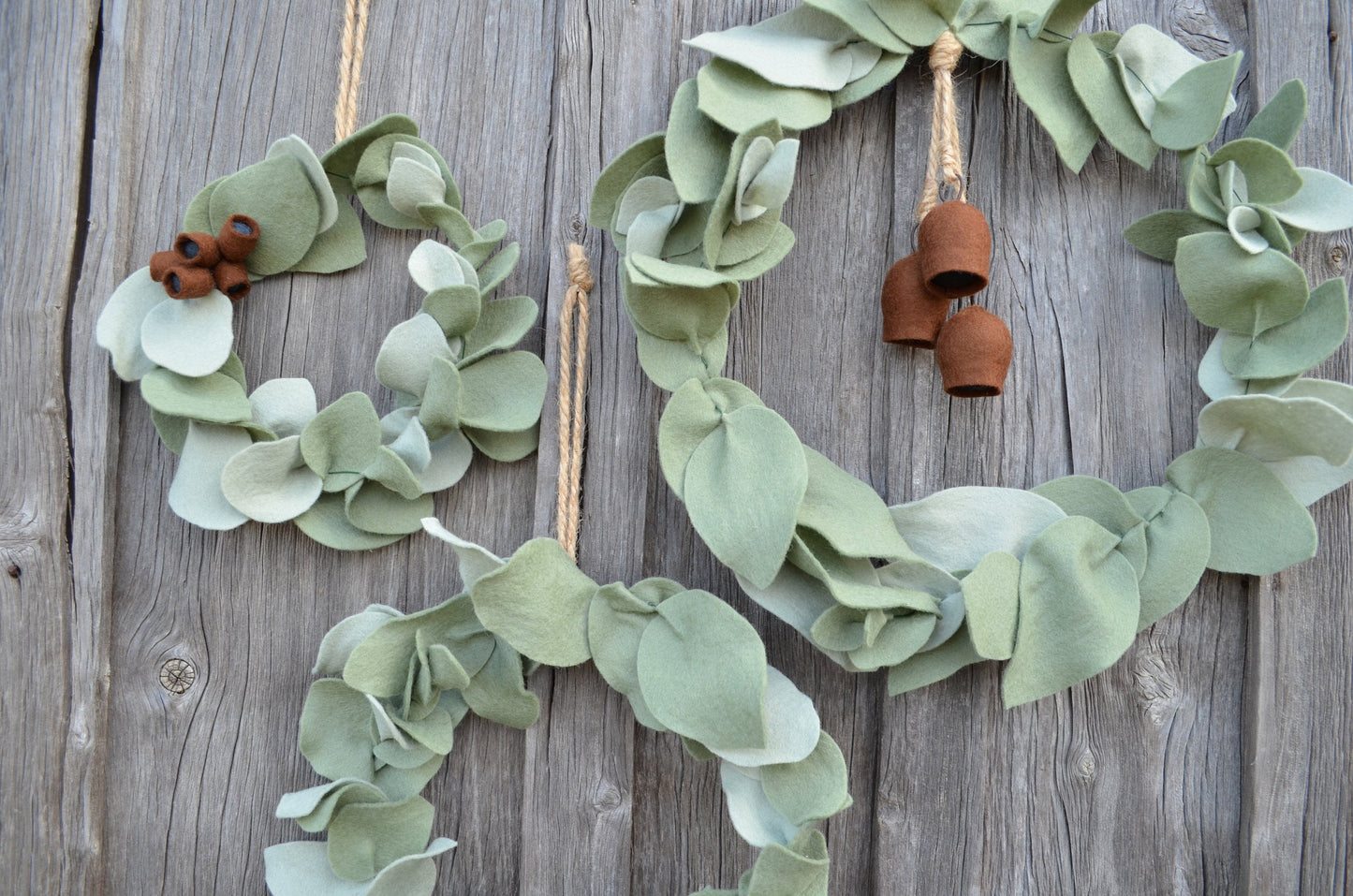 Cadaghi Eucalyptus wreath - Large