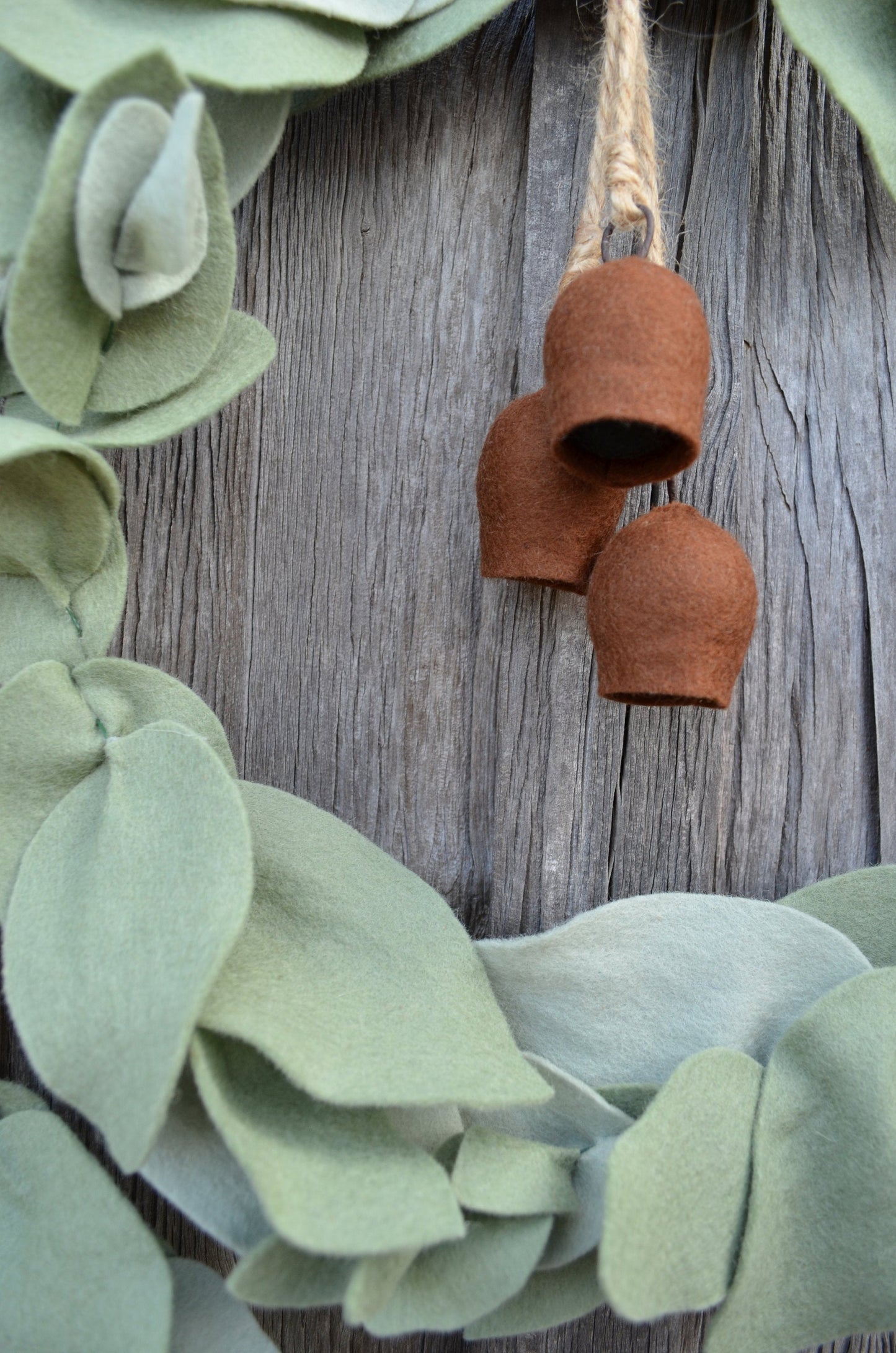 Cadaghi Eucalyptus wreath - Large