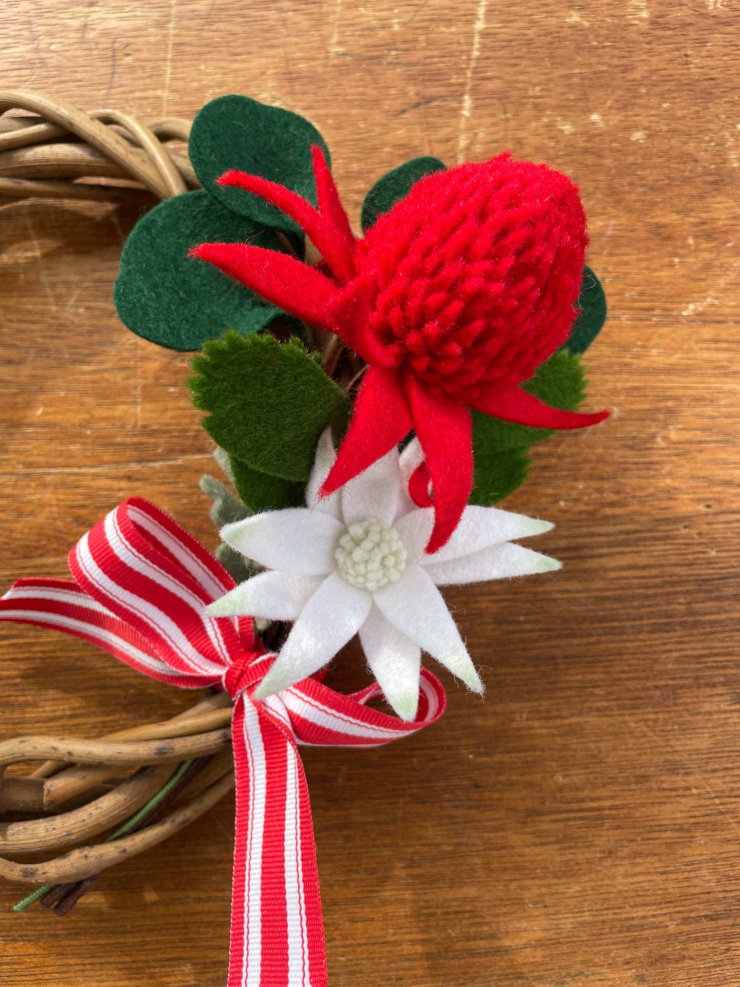 Waratah and Flannel flower wreath